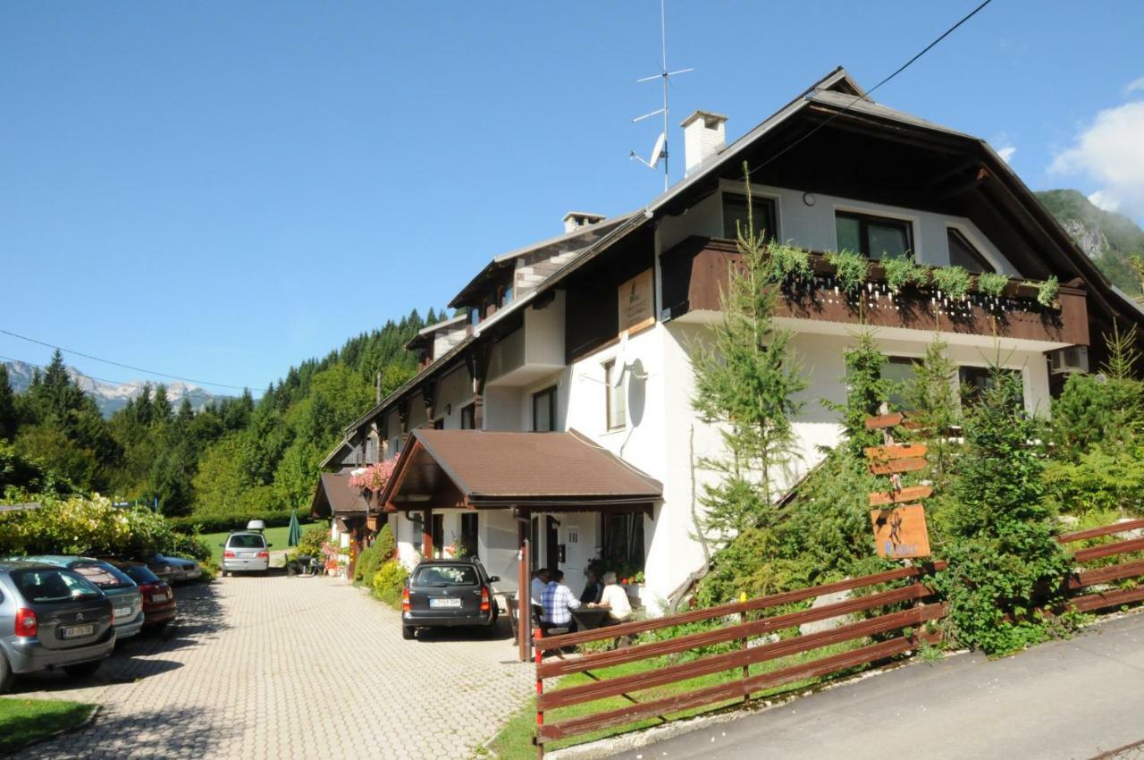 Apartmaji Rabic 보히니 외부 사진