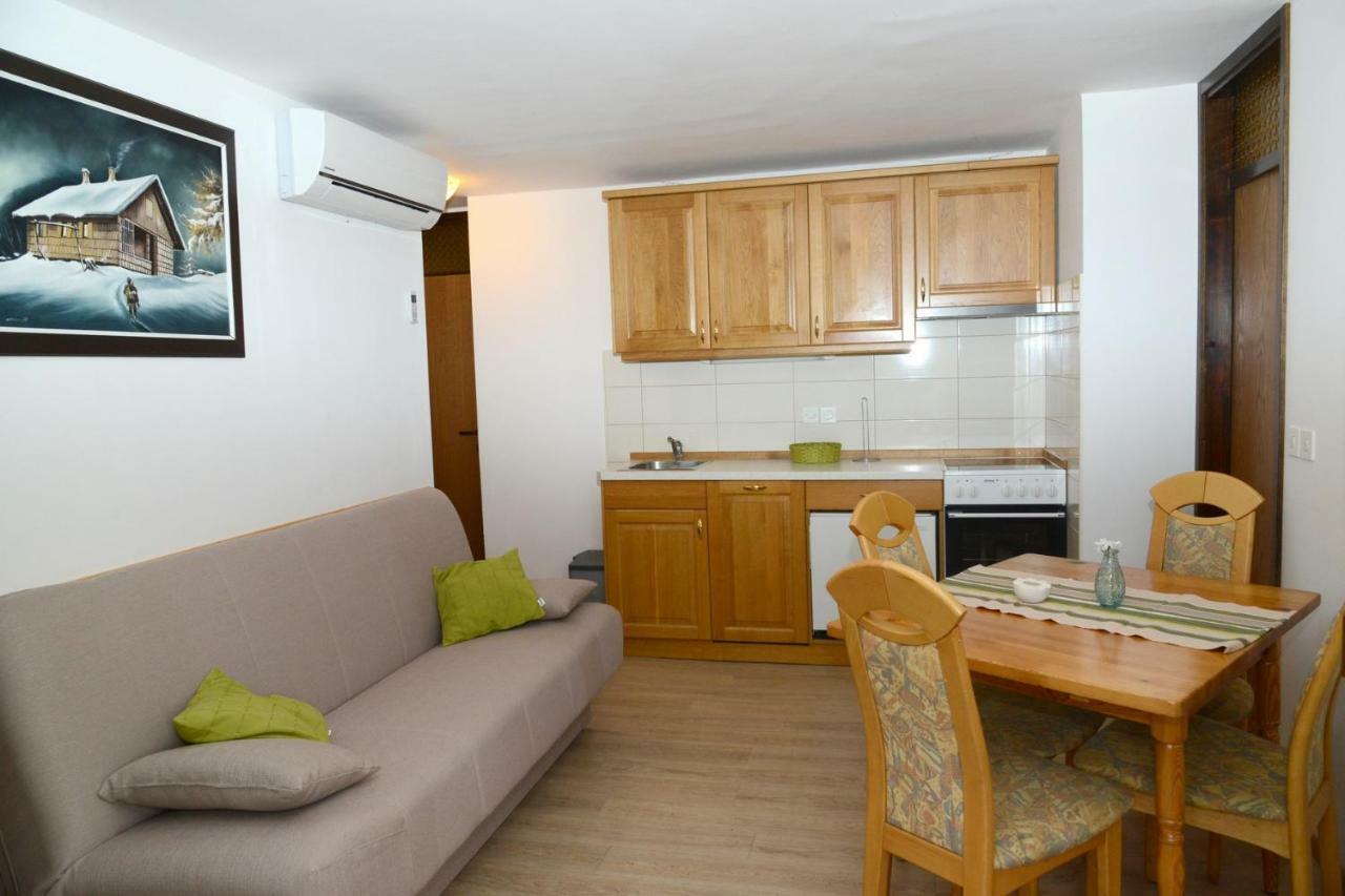 Apartmaji Rabic 보히니 외부 사진